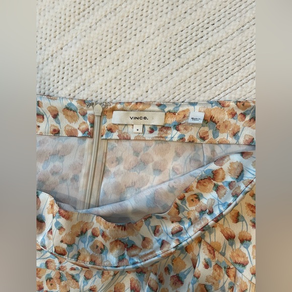 VINCE Flower Pattern Pencil Skirt in Tan and Blue - Picture 2 of 5